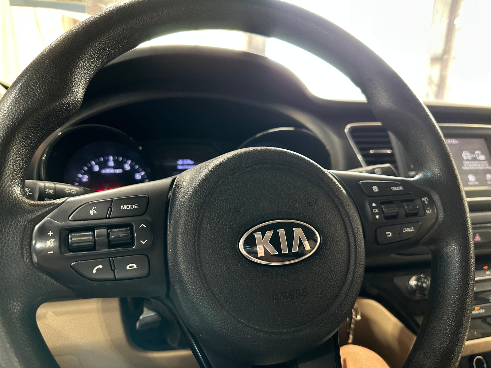 Thumbnail: 2019 Kia Sedona - 5