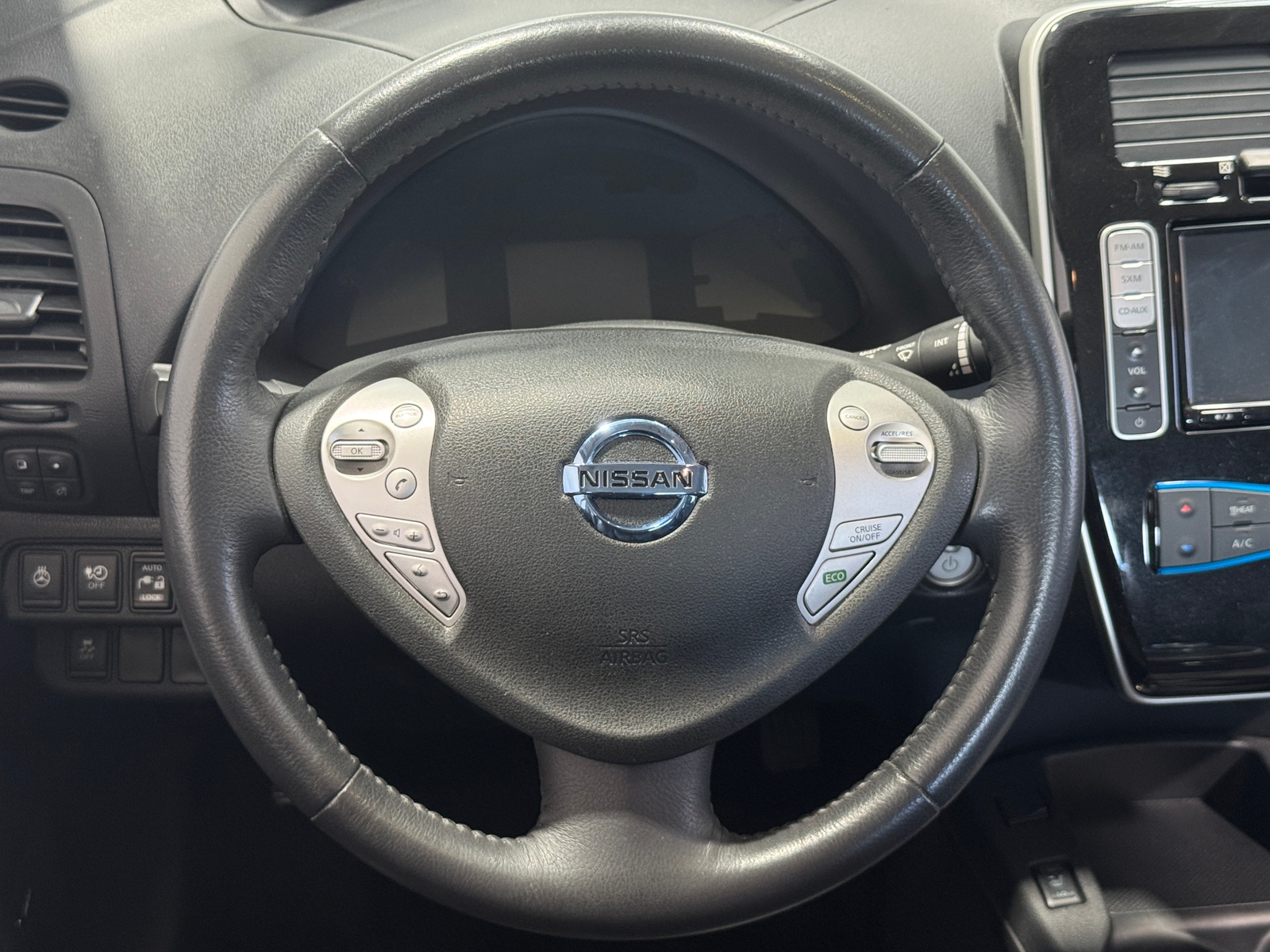 Thumbnail: 2017 Nissan Leaf - 4