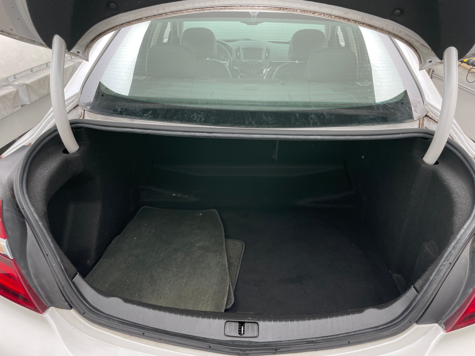 Thumbnail: 2016 Buick Regal - 6