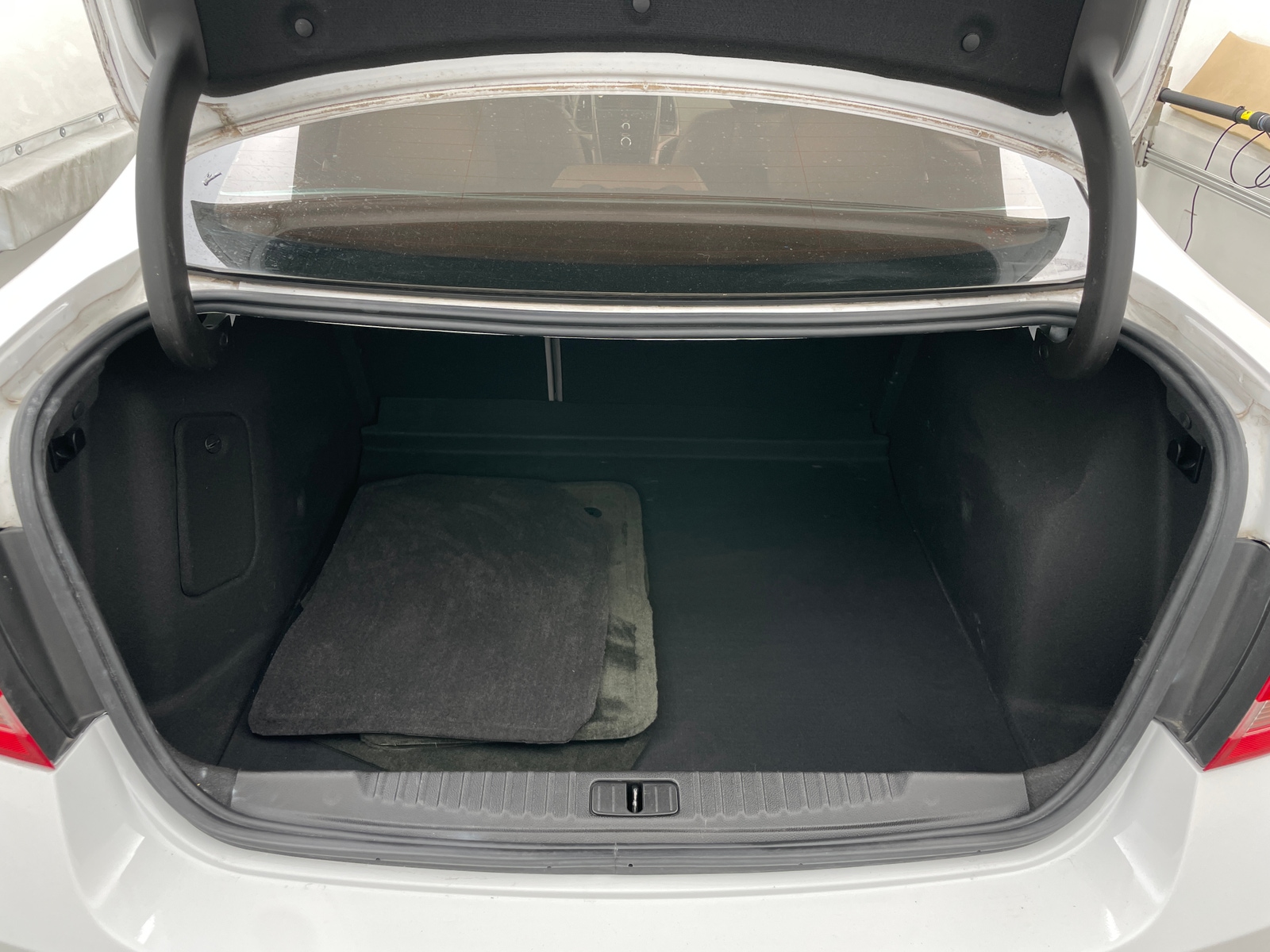 Thumbnail: 2016 Buick Verano - 6