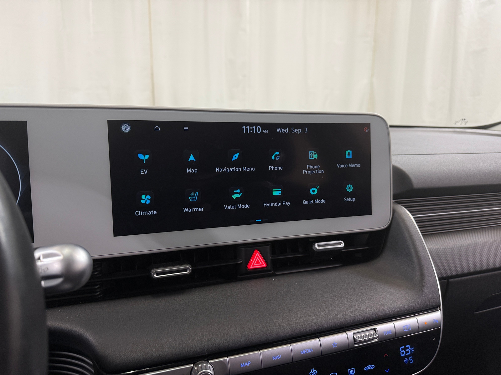 Thumbnail: 2022 Hyundai Ioniq 5 - 3