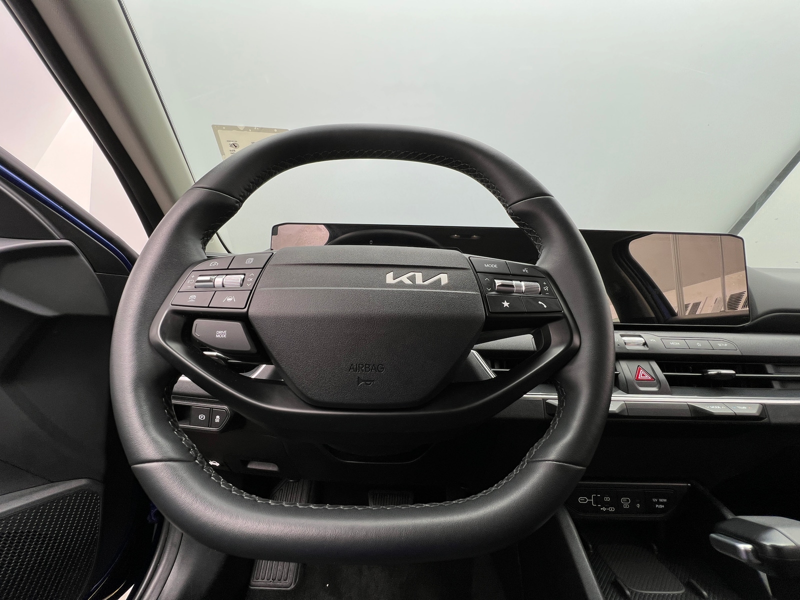 Thumbnail: 2025 Kia K4 - 5