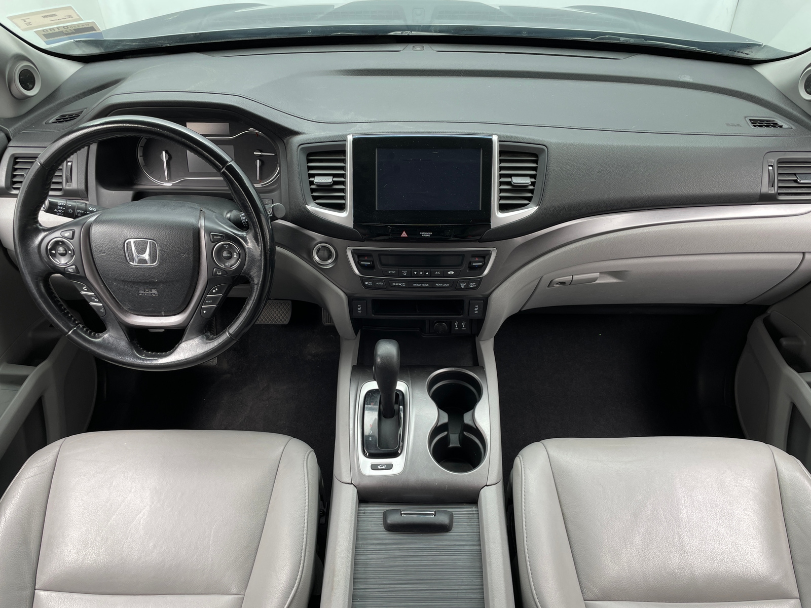 Thumbnail: 2016 Honda Pilot - 2