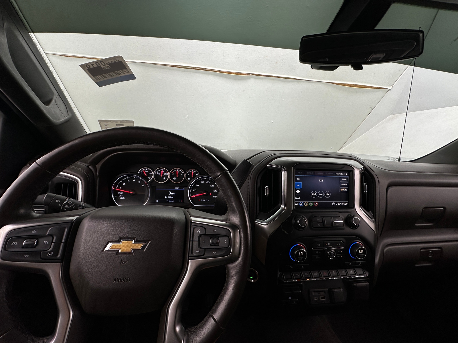 Thumbnail: 2020 Chevrolet Silverado 1500 - 3