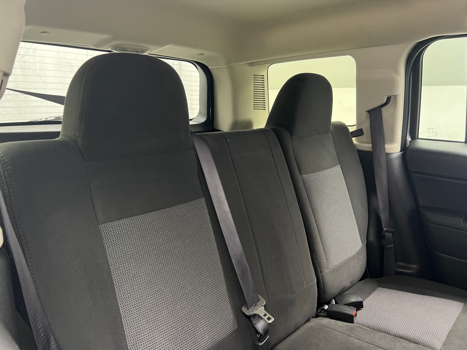 Thumbnail: 2017 Jeep Patriot - 6
