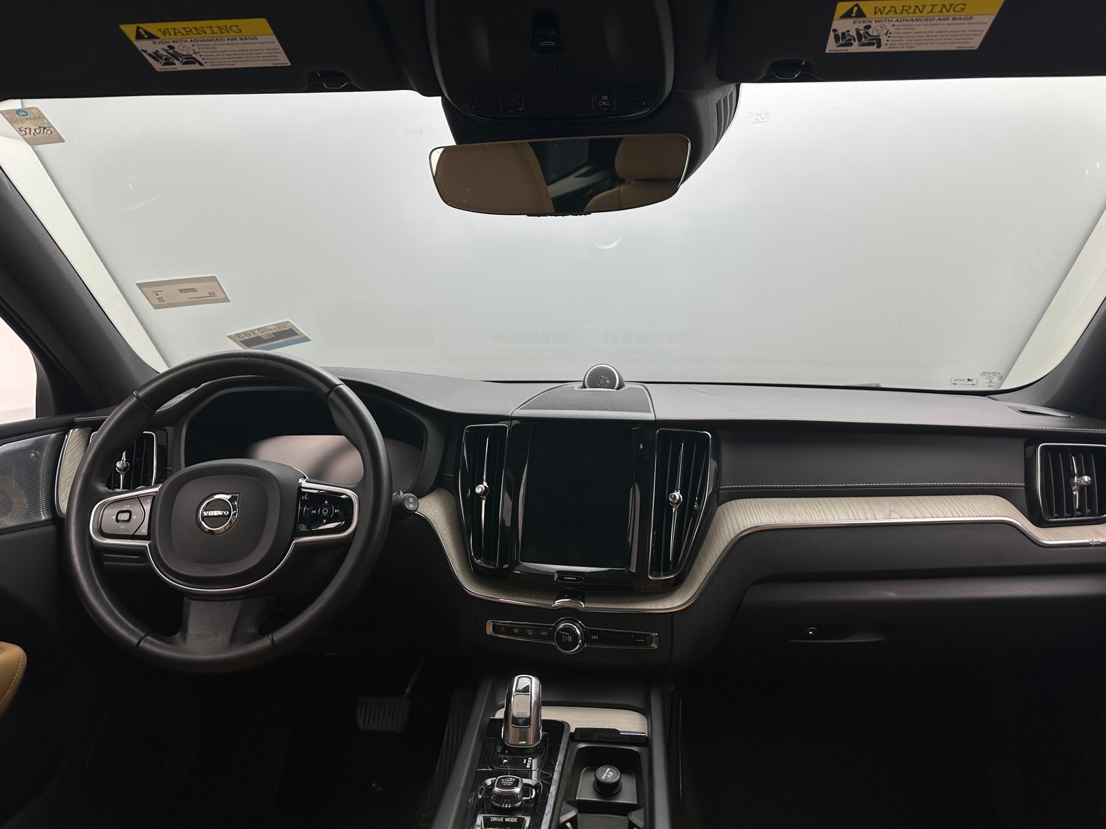 Thumbnail: 2019 Volvo XC60 - 2