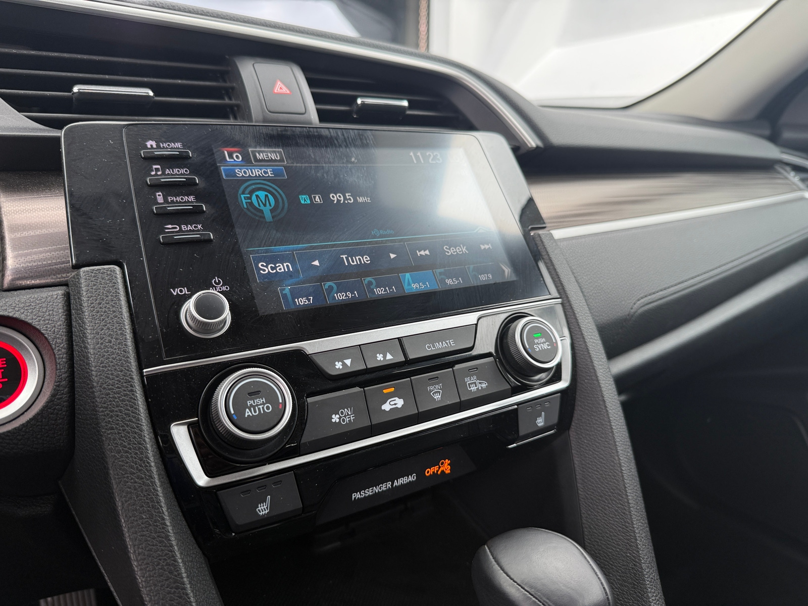 Thumbnail: 2019 Honda Civic - 3