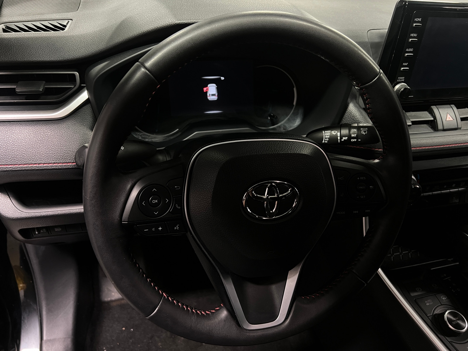Thumbnail: 2022 Toyota RAV4 - 5