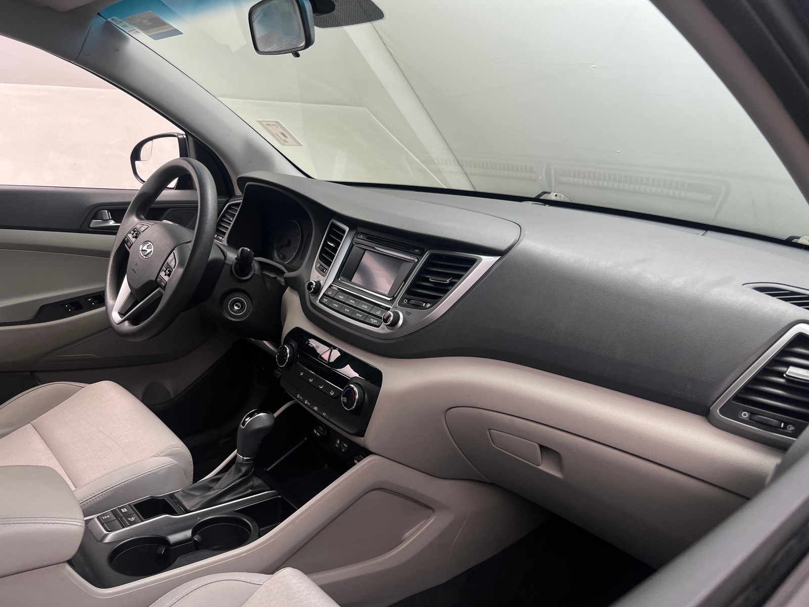 Thumbnail: 2017 Hyundai Tucson - 3