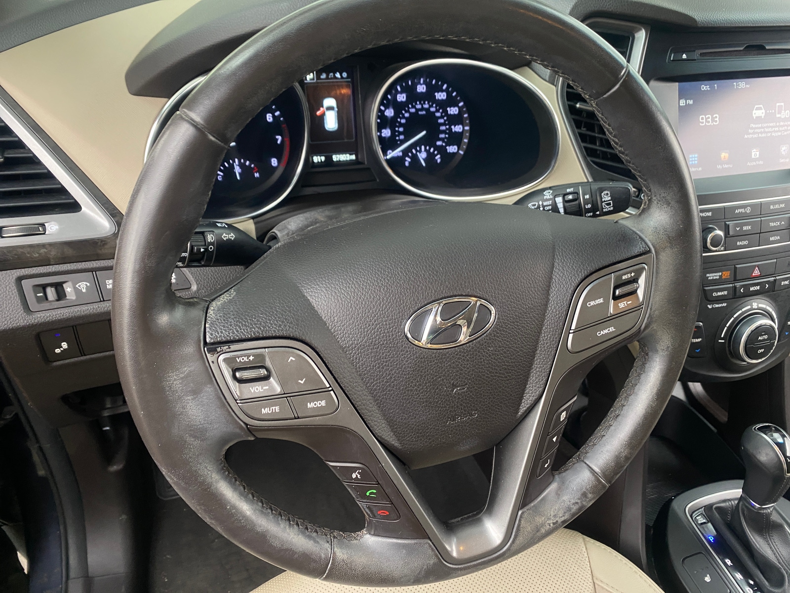 Thumbnail: 2017 Hyundai Santa Fe - 4