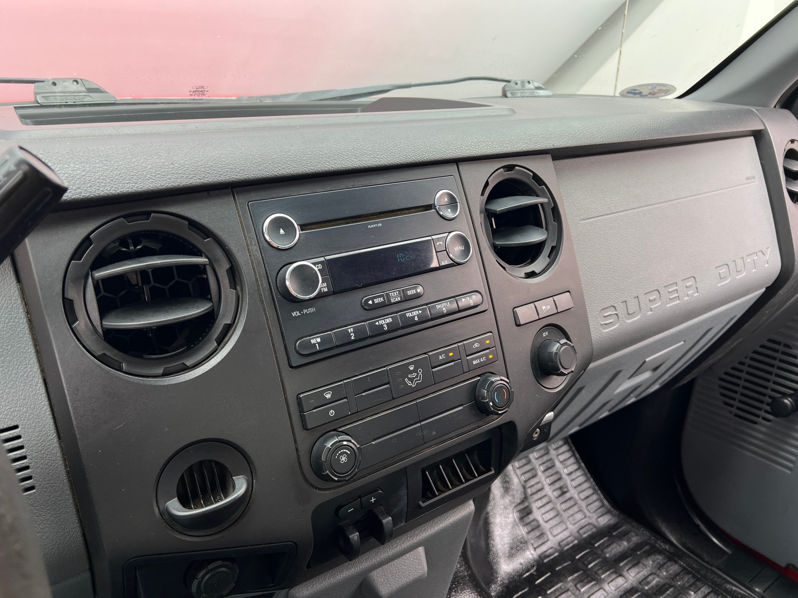 Thumbnail: 2015 Ford Econoline - 4