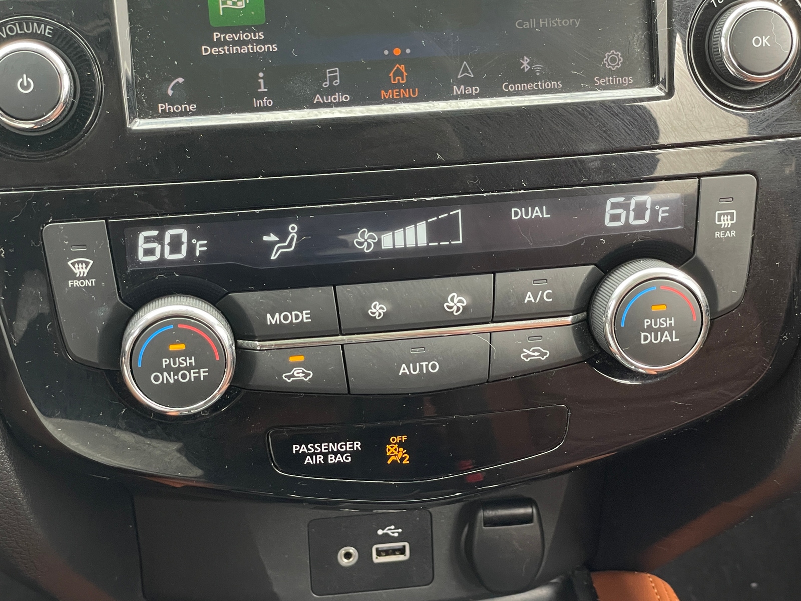 Thumbnail: 2018 Nissan Rogue - 3