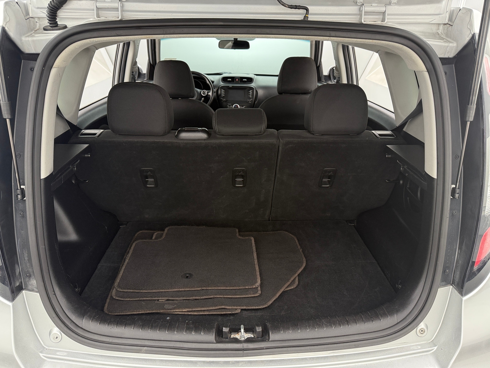 Thumbnail: 2019 Kia Soul - 7