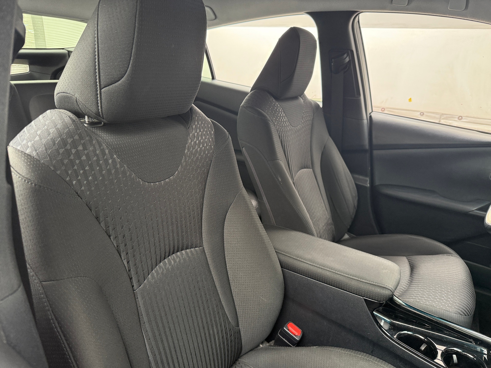 Thumbnail: 2017 Toyota Prius Prime - 2