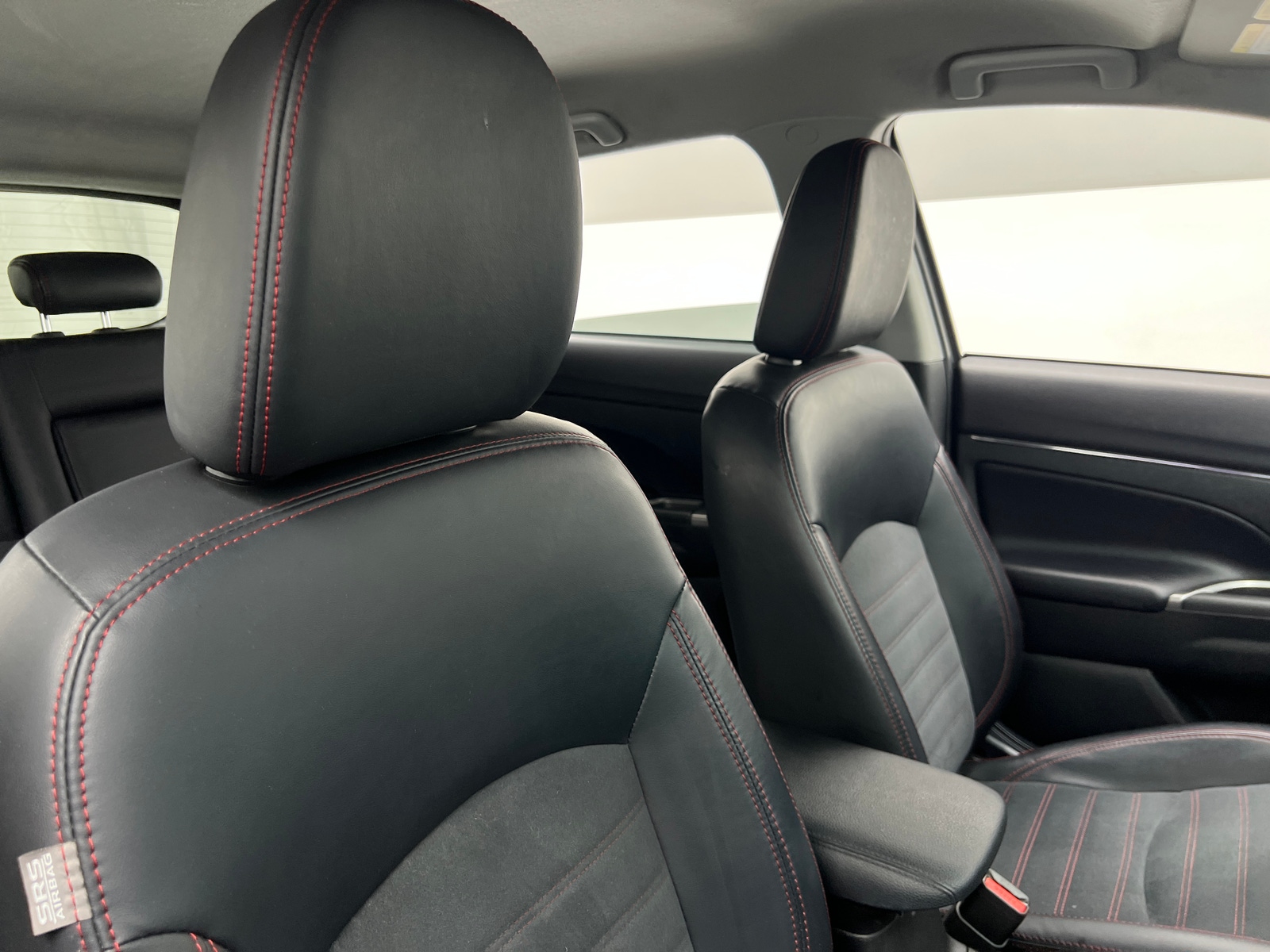 Thumbnail: 2024 Mitsubishi Outlander Sport - 2