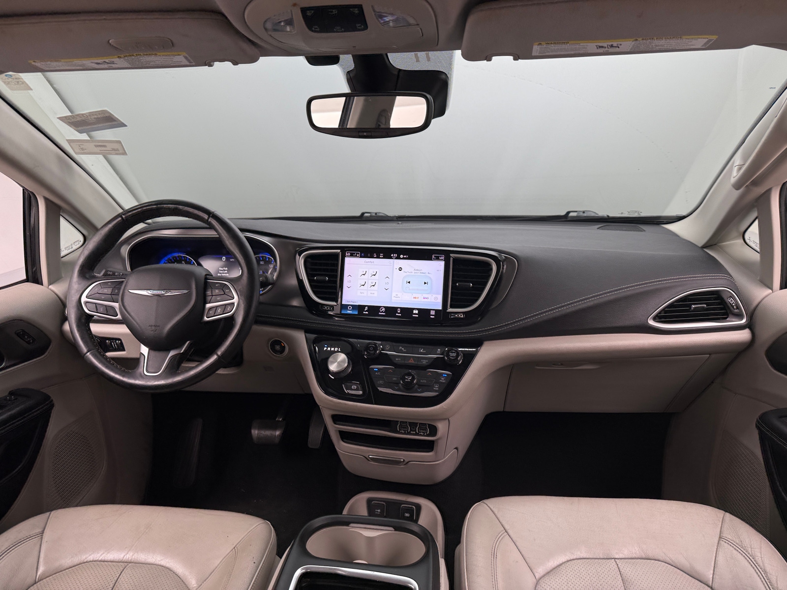 Thumbnail: 2021 Chrysler Pacifica - 2