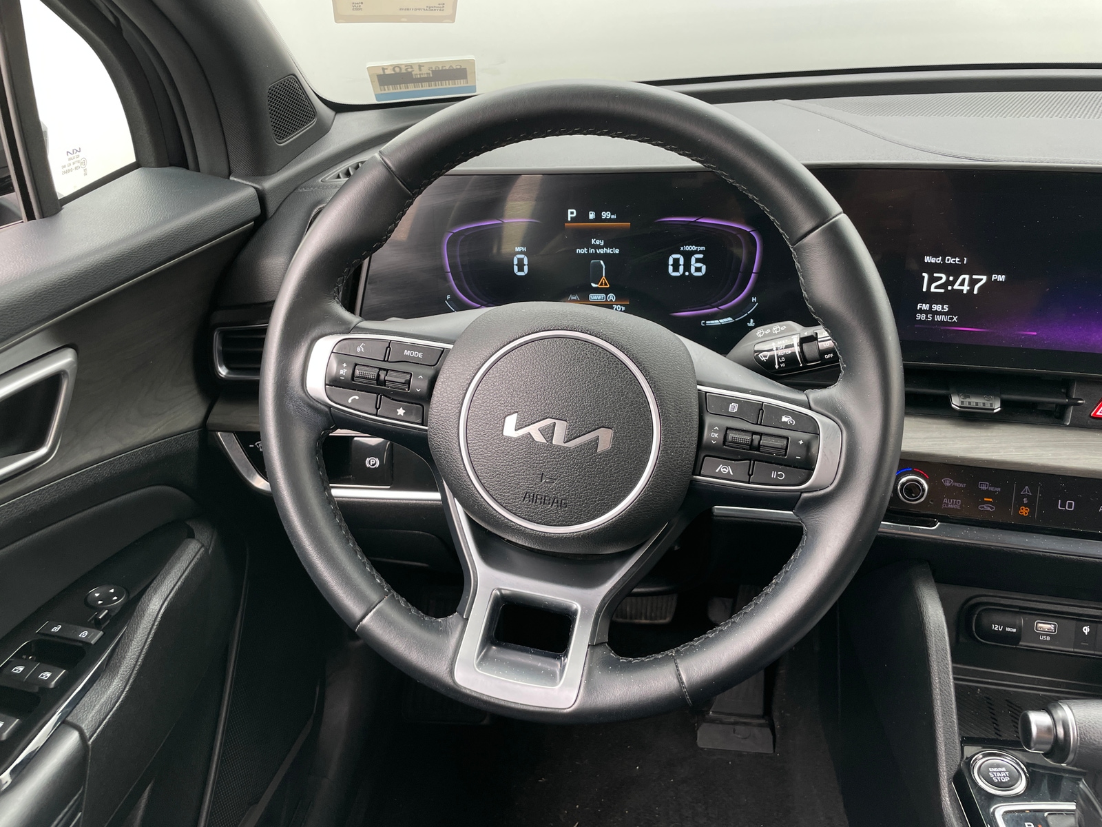 Thumbnail: 2023 Kia Sportage - 4