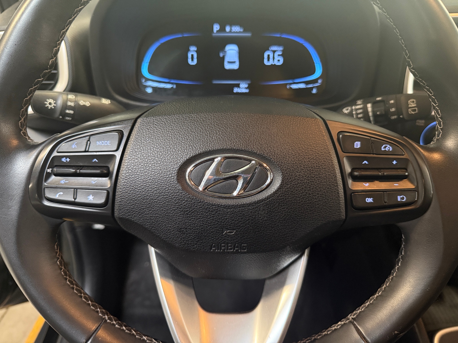 Thumbnail: 2025 Hyundai Venue - 5