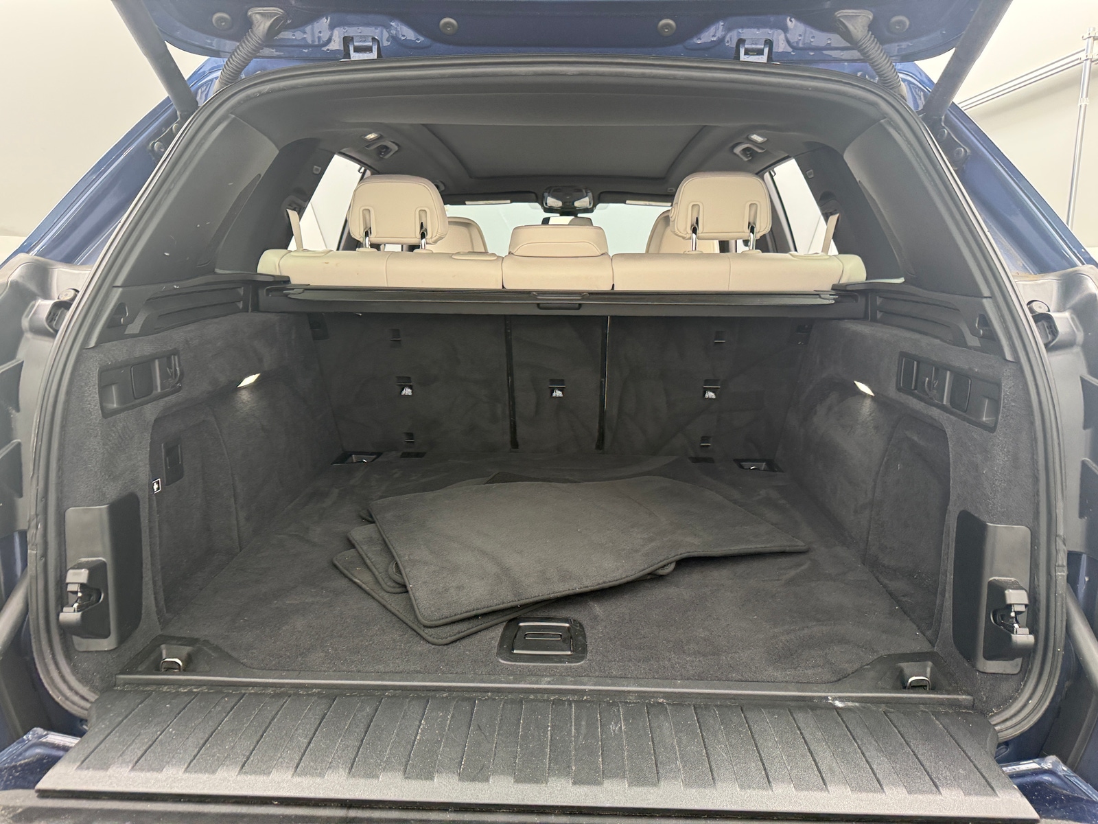 Thumbnail: 2019 BMW X5 - 6