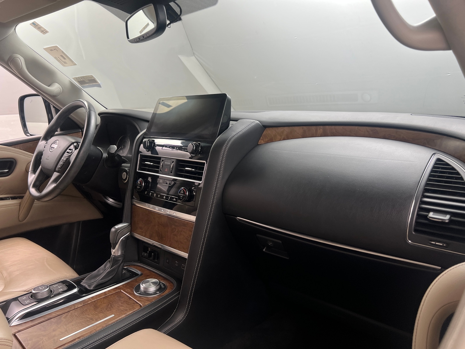 Thumbnail: 2022 Nissan Armada - 2