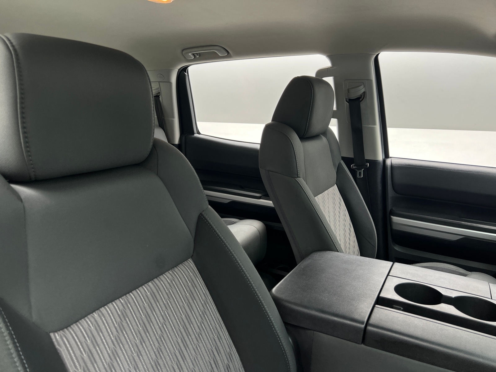 Thumbnail: 2015 Toyota Tundra - 2