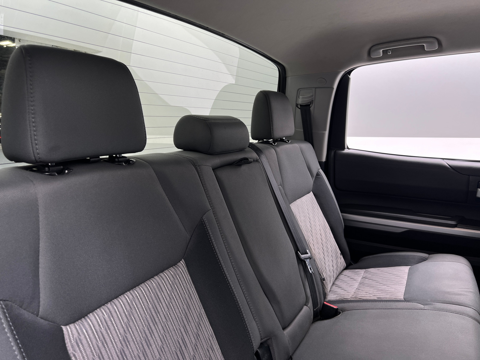 Thumbnail: 2015 Toyota Tundra - 6