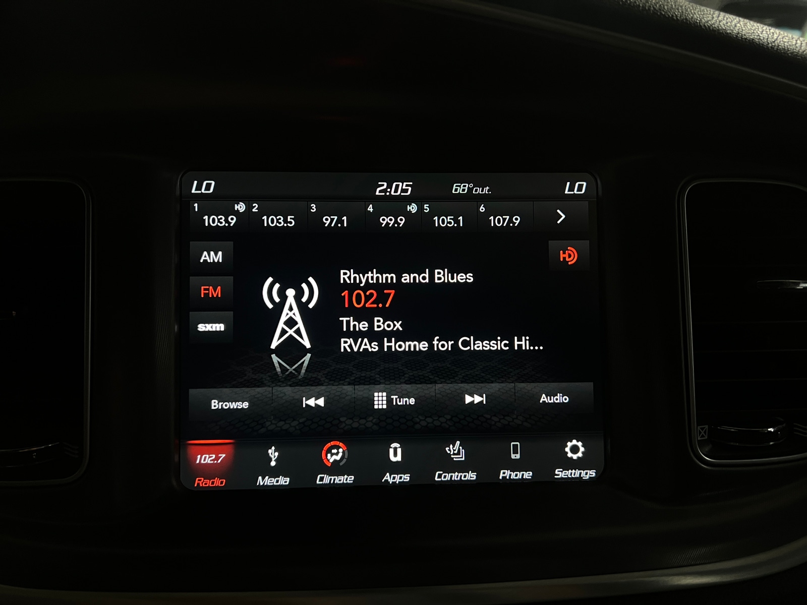 Thumbnail: 2019 Dodge Charger - 4