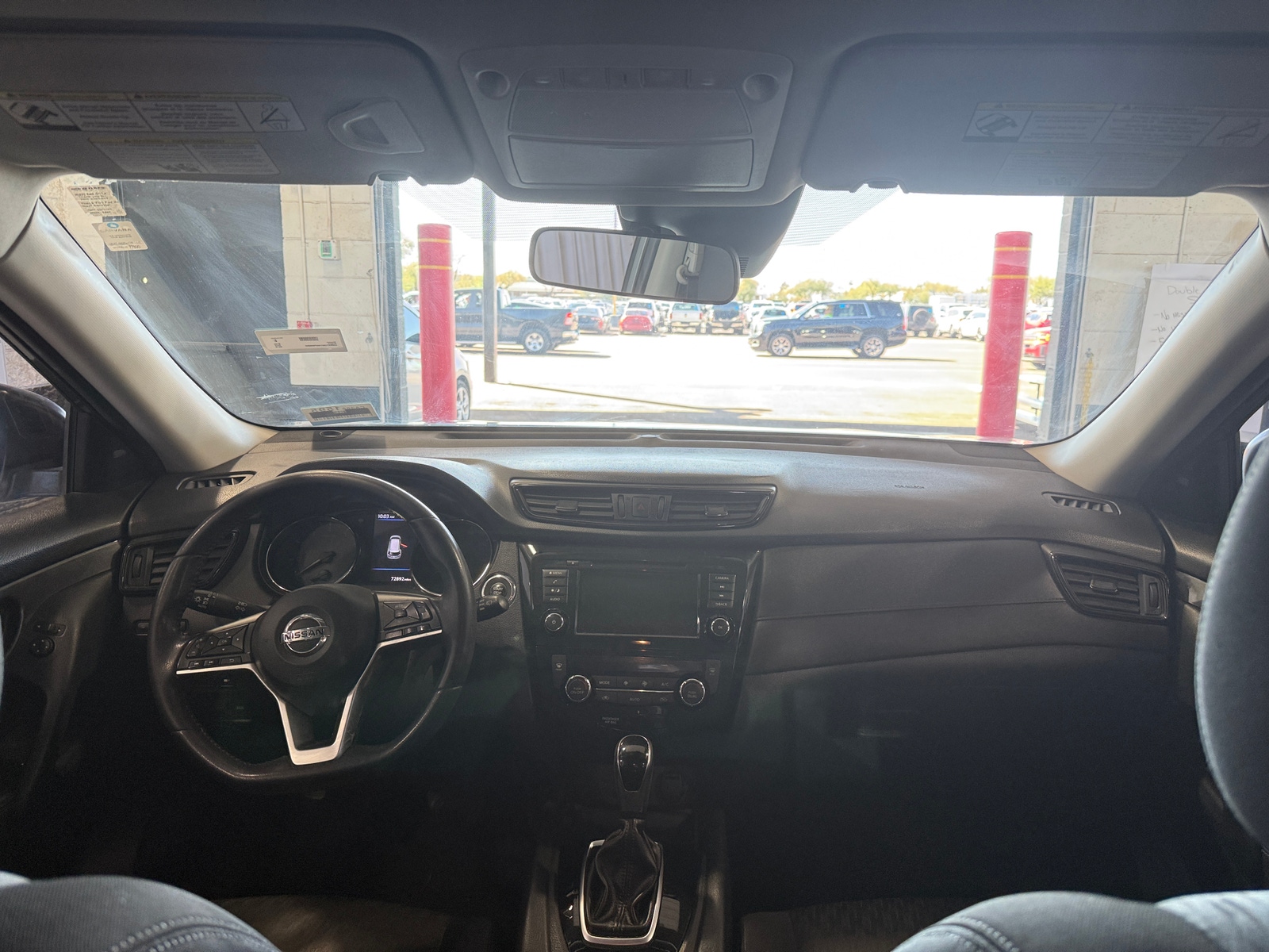 Thumbnail: 2019 Nissan Rogue - 3