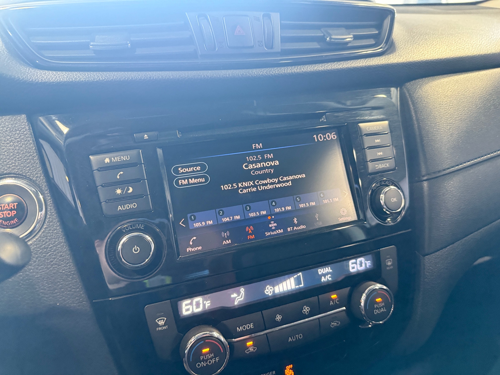 Thumbnail: 2019 Nissan Rogue - 4