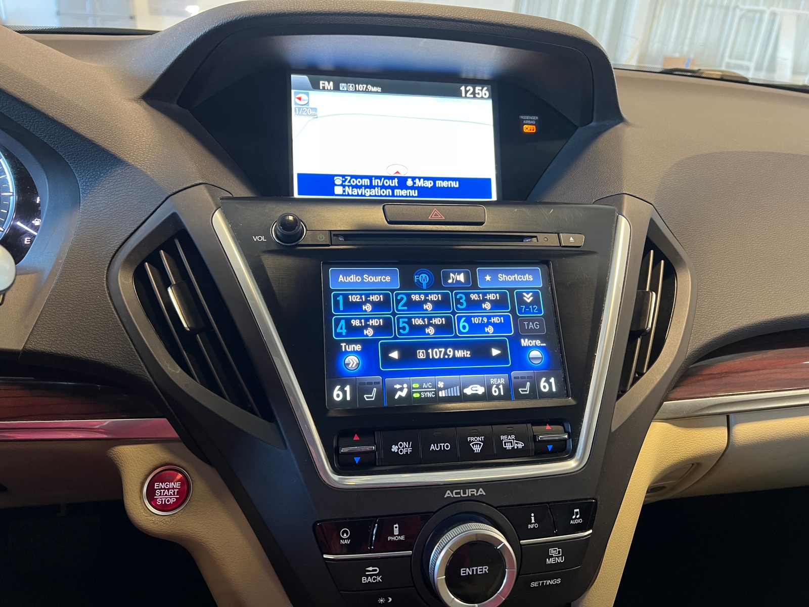 Thumbnail: 2015 Acura MDX - 4