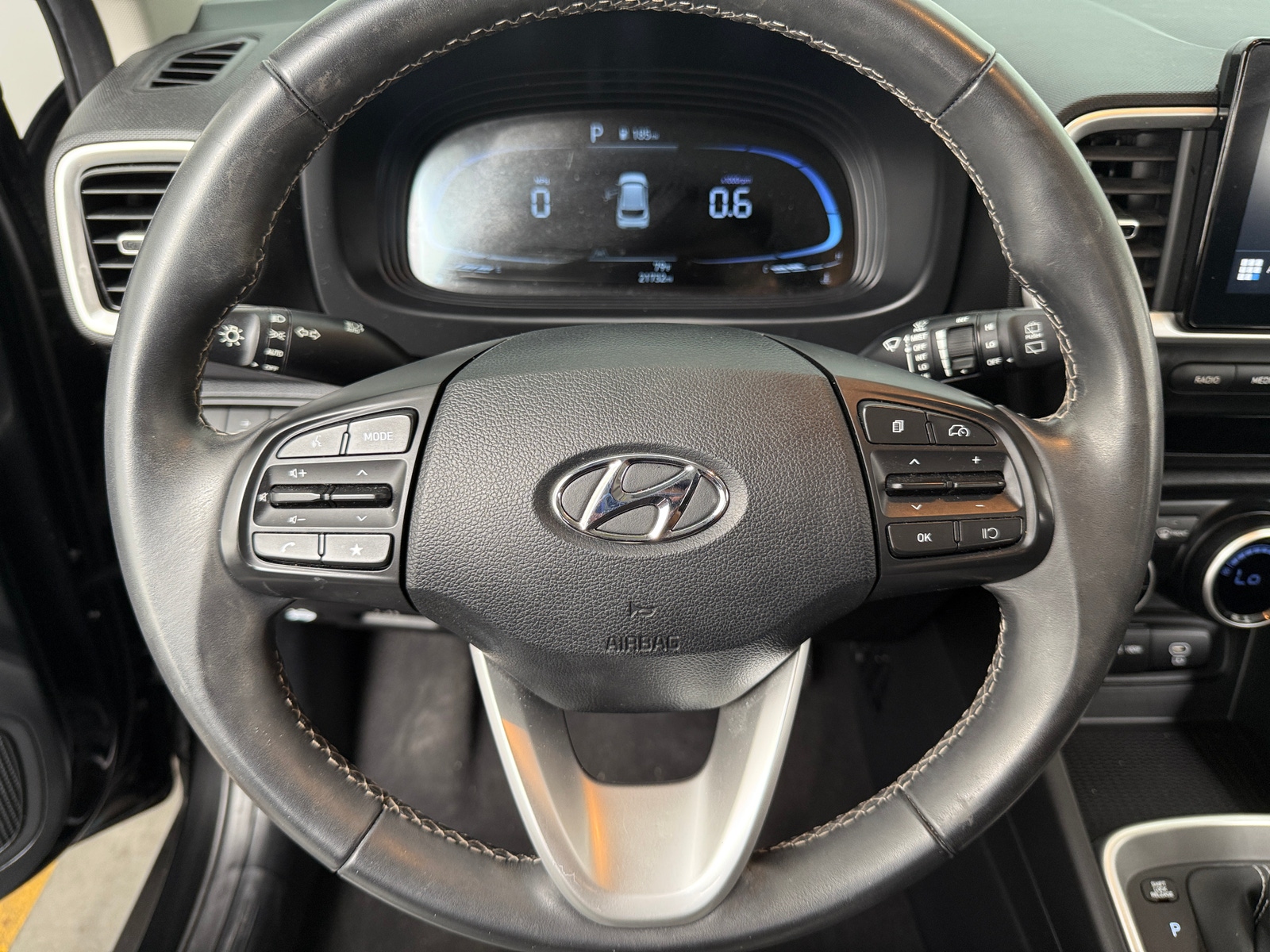 Thumbnail: 2024 Hyundai Venue - 5