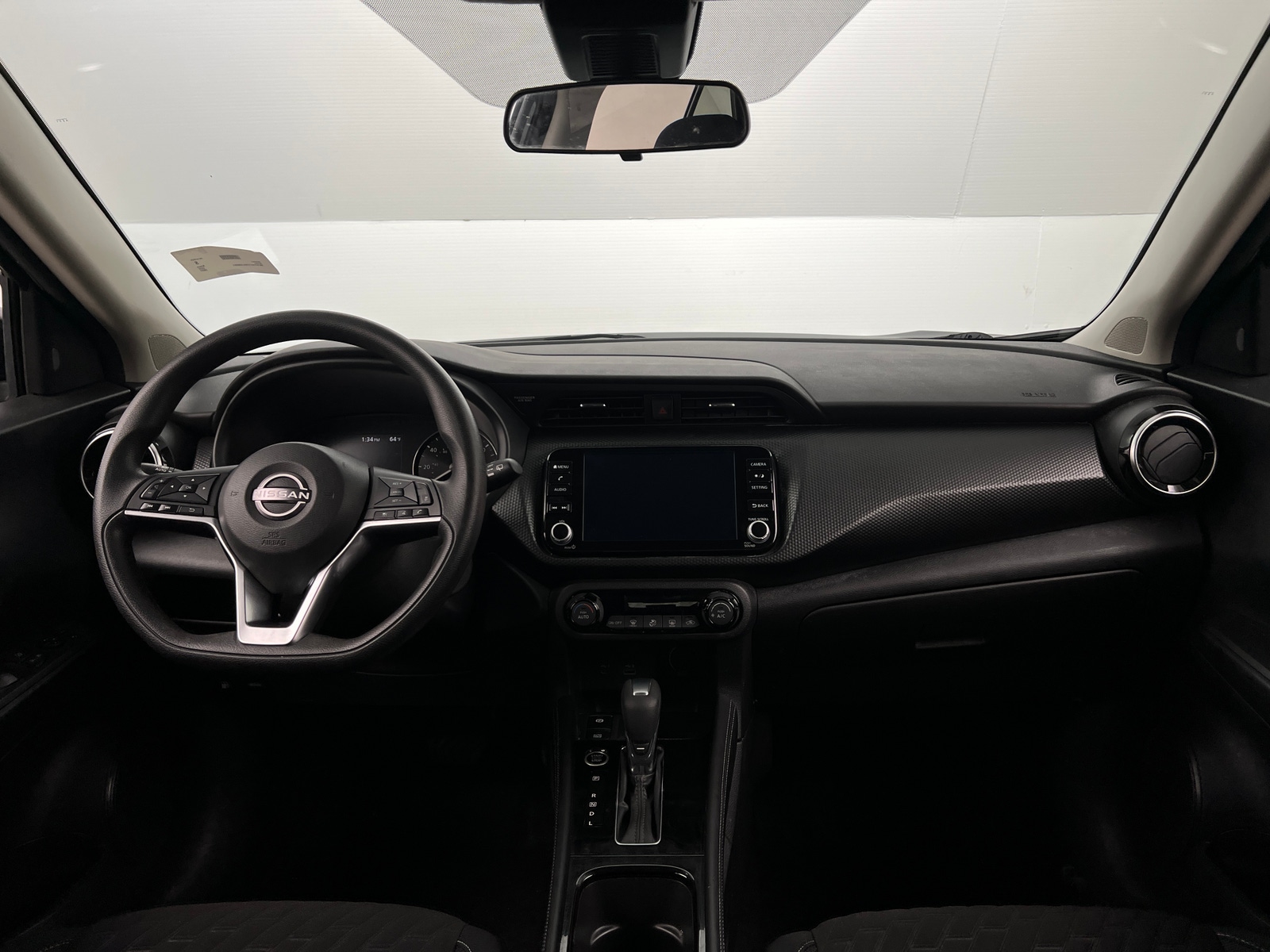 Thumbnail: 2022 Nissan Kicks - 3