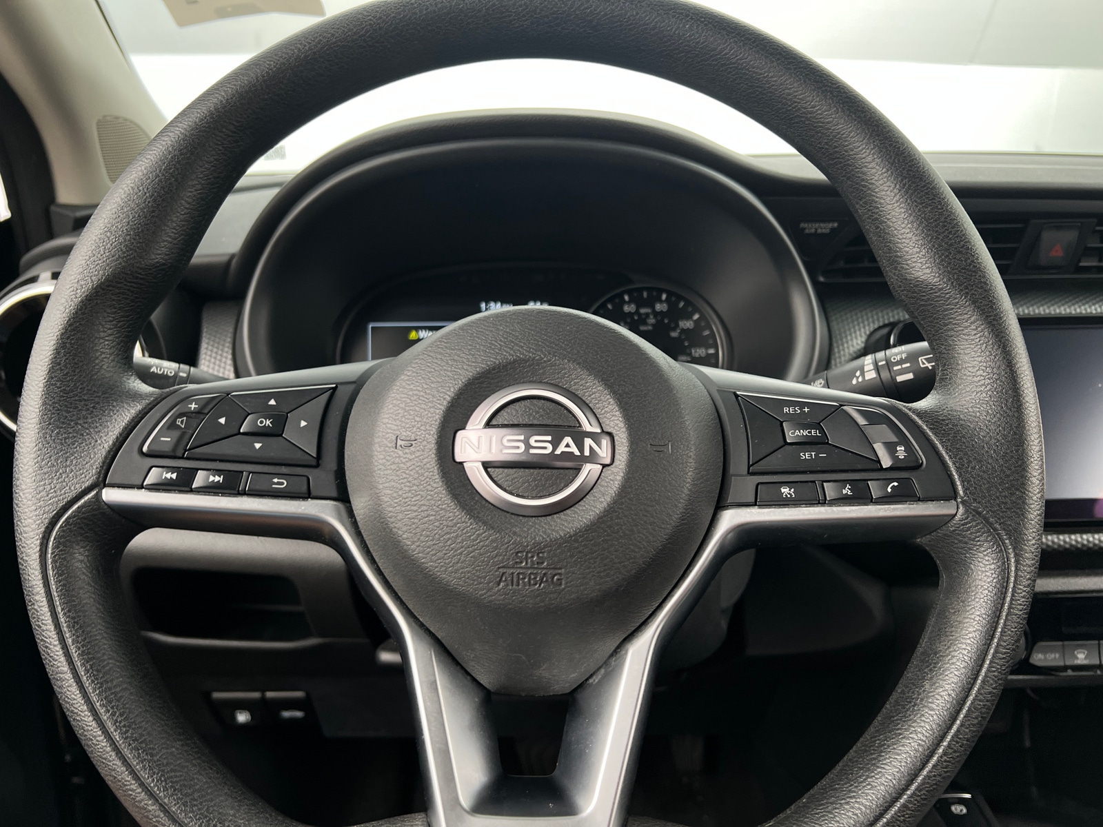 Thumbnail: 2022 Nissan Kicks - 5