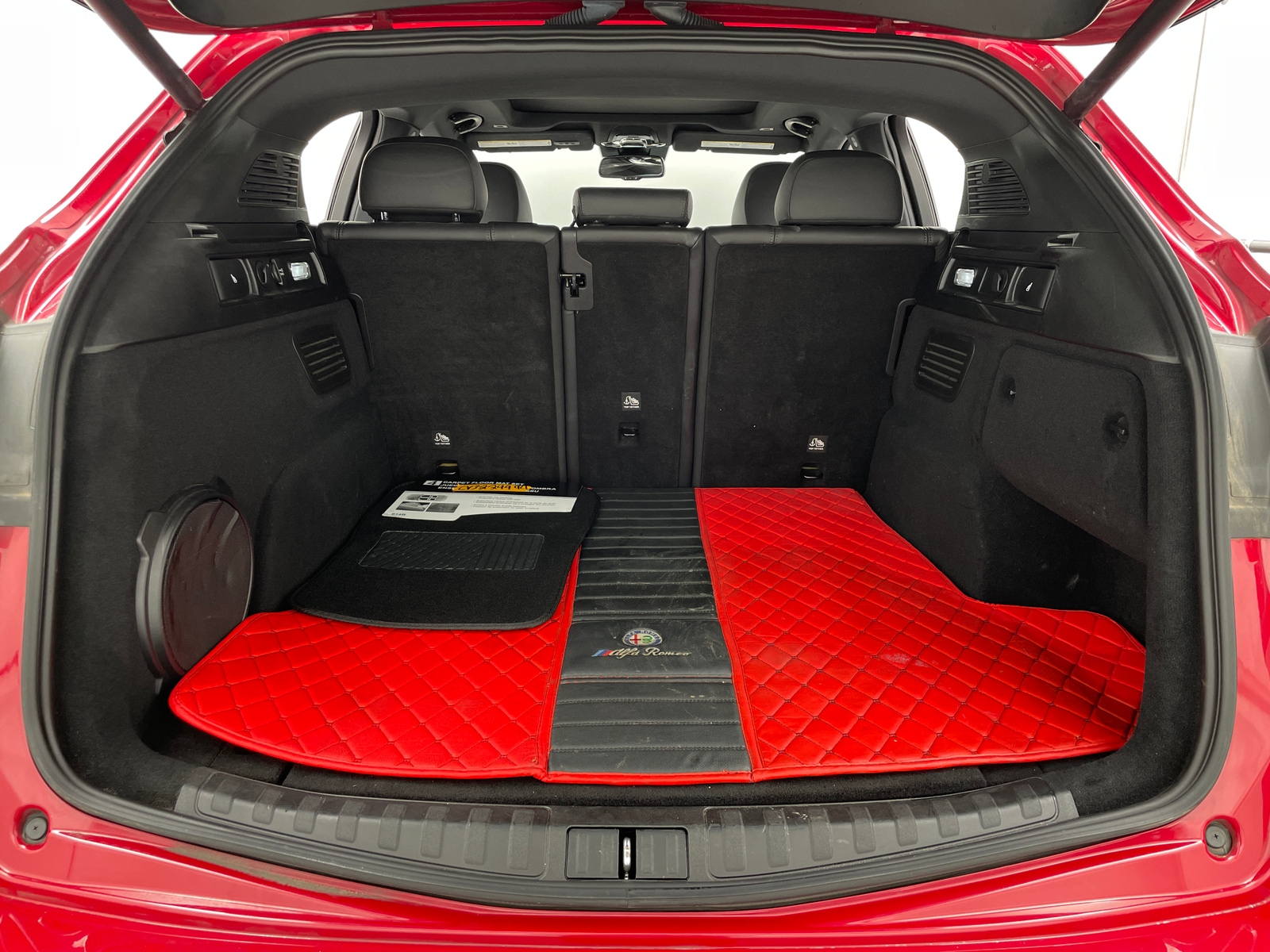 Thumbnail: 2018 Alfa Romeo Stelvio - 6