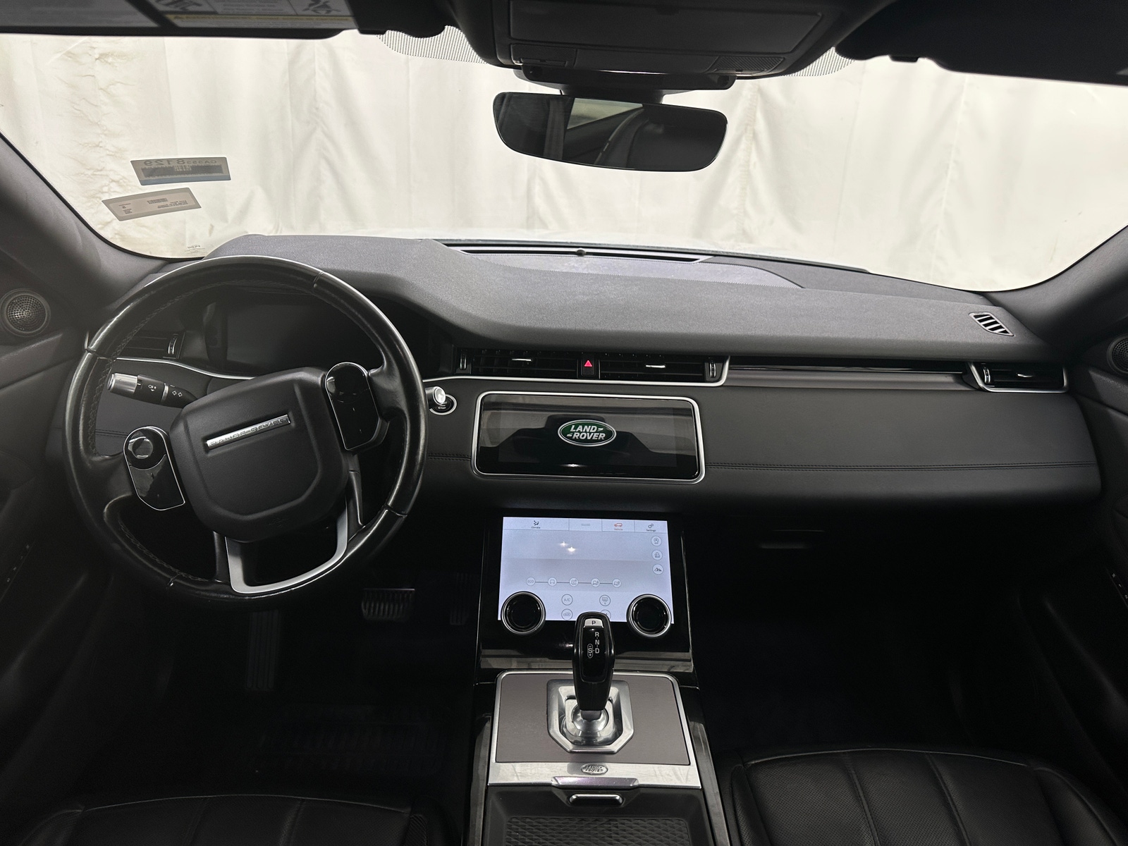 Thumbnail: 2020 Land Rover Range Rover Evoque - 2
