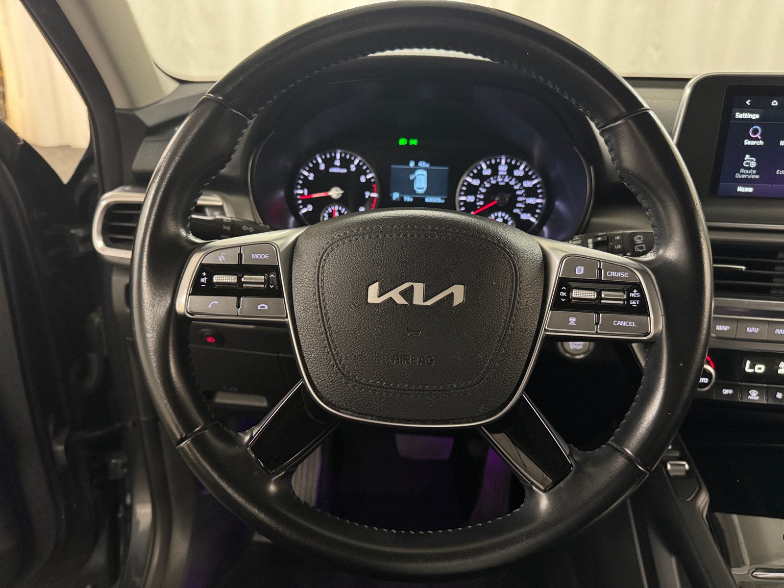 Thumbnail: 2022 Kia Telluride - 4