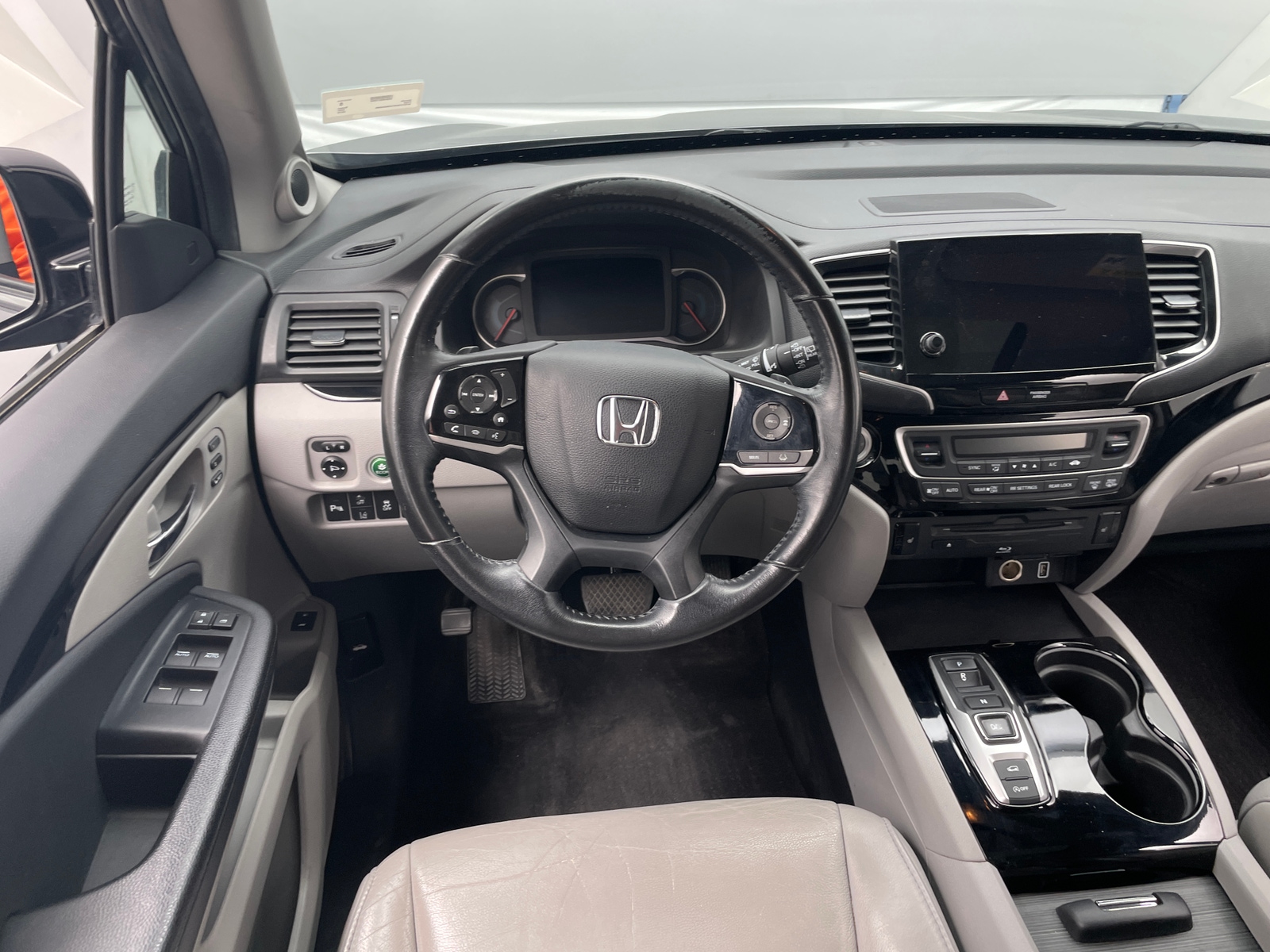 Thumbnail: 2019 Honda Pilot - 4