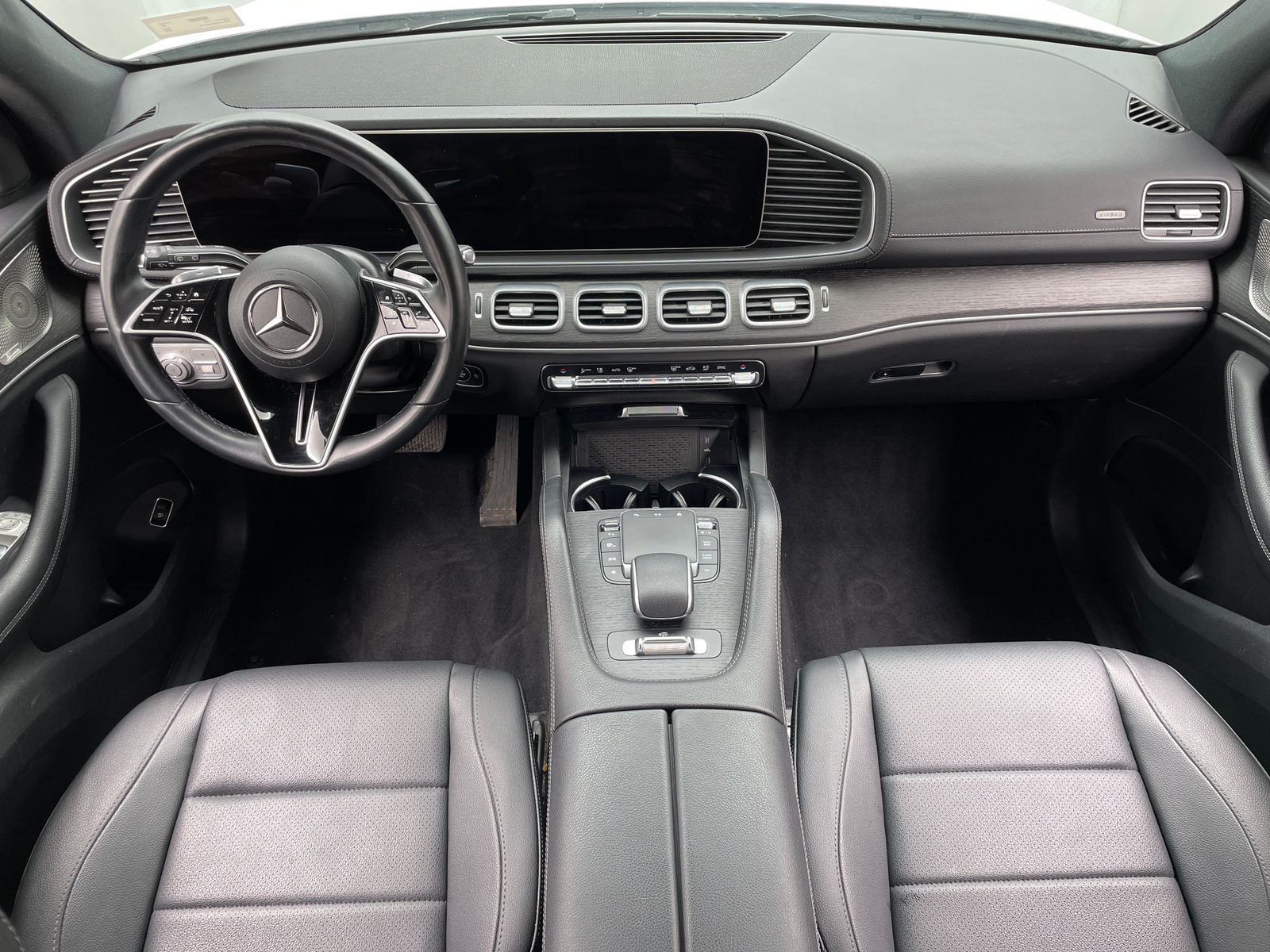 Thumbnail: 2024 Mercedes-Benz GLS - 2