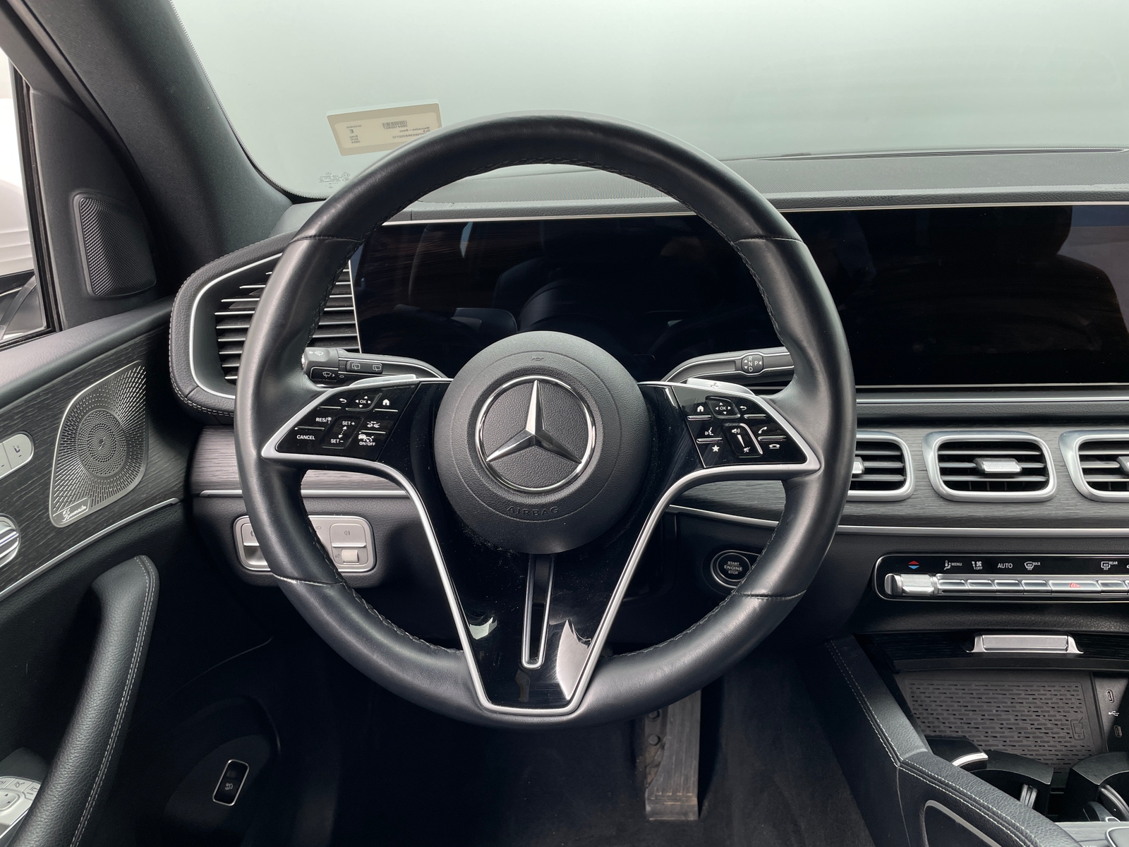 Thumbnail: 2024 Mercedes-Benz GLS - 4