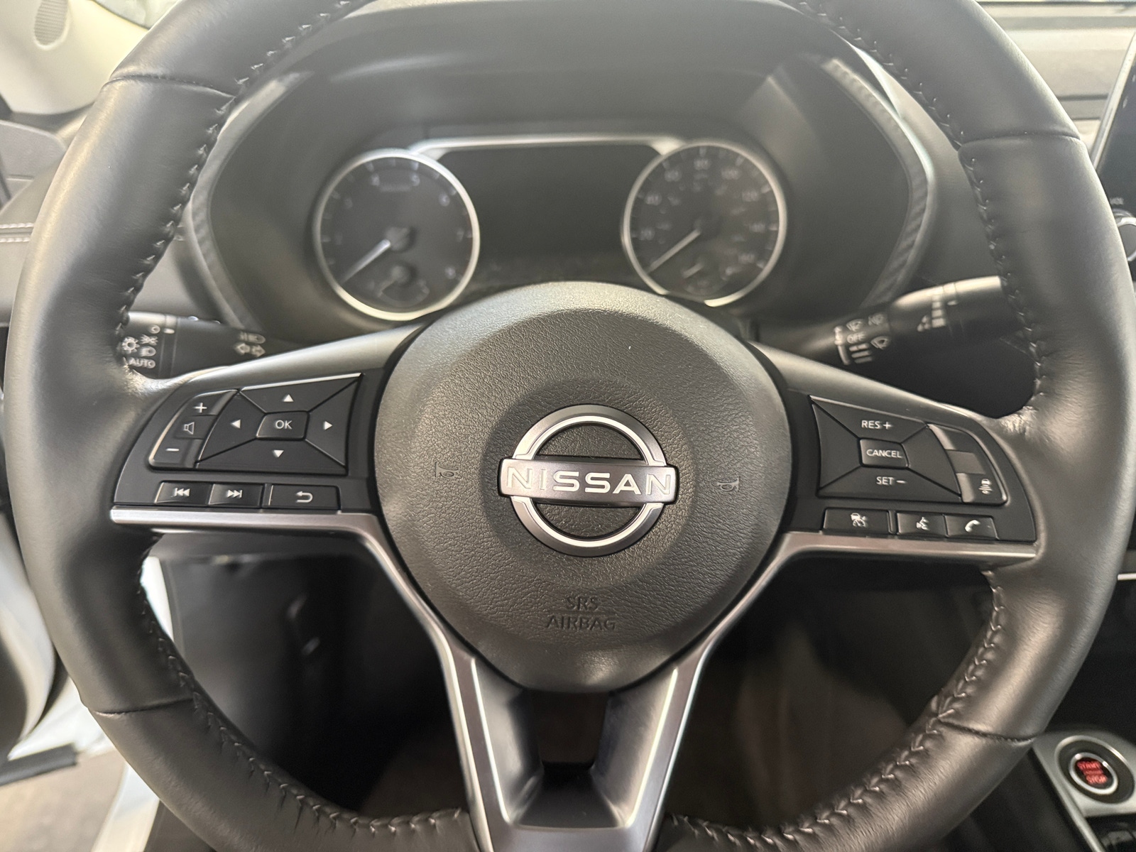 Thumbnail: 2025 Nissan Sentra - 5