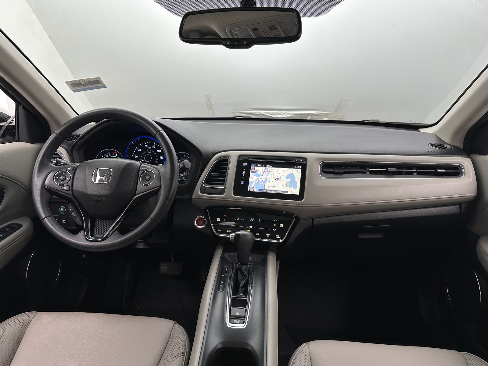 Thumbnail: 2017 Honda HR-V - 2