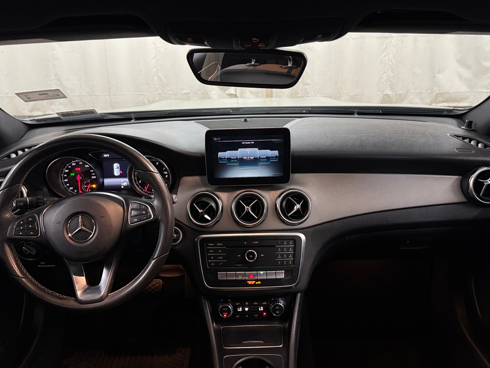 Thumbnail: 2018 Mercedes-Benz GLA - 2