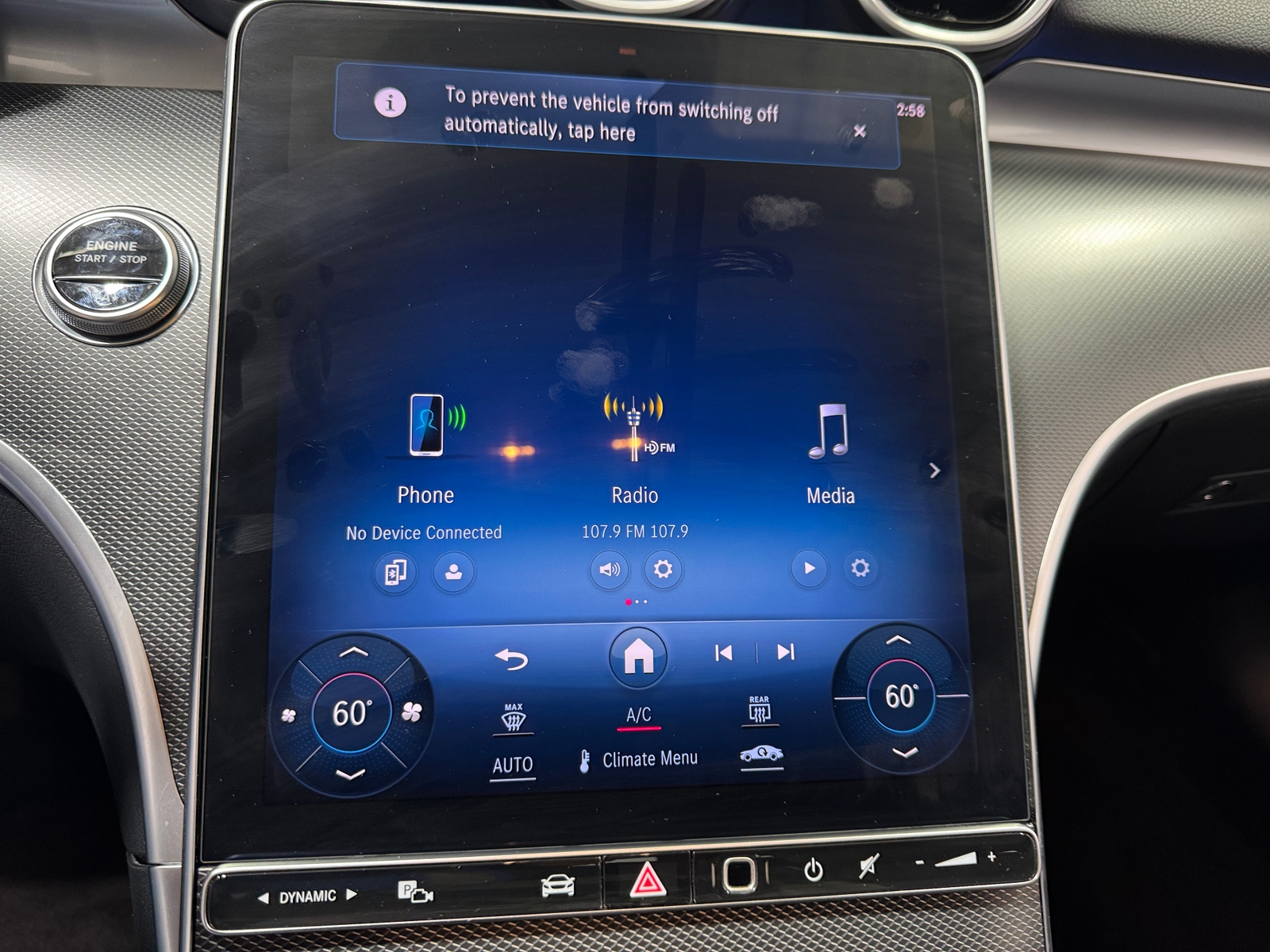 Thumbnail: 2024 Mercedes-Benz C-Class - 3