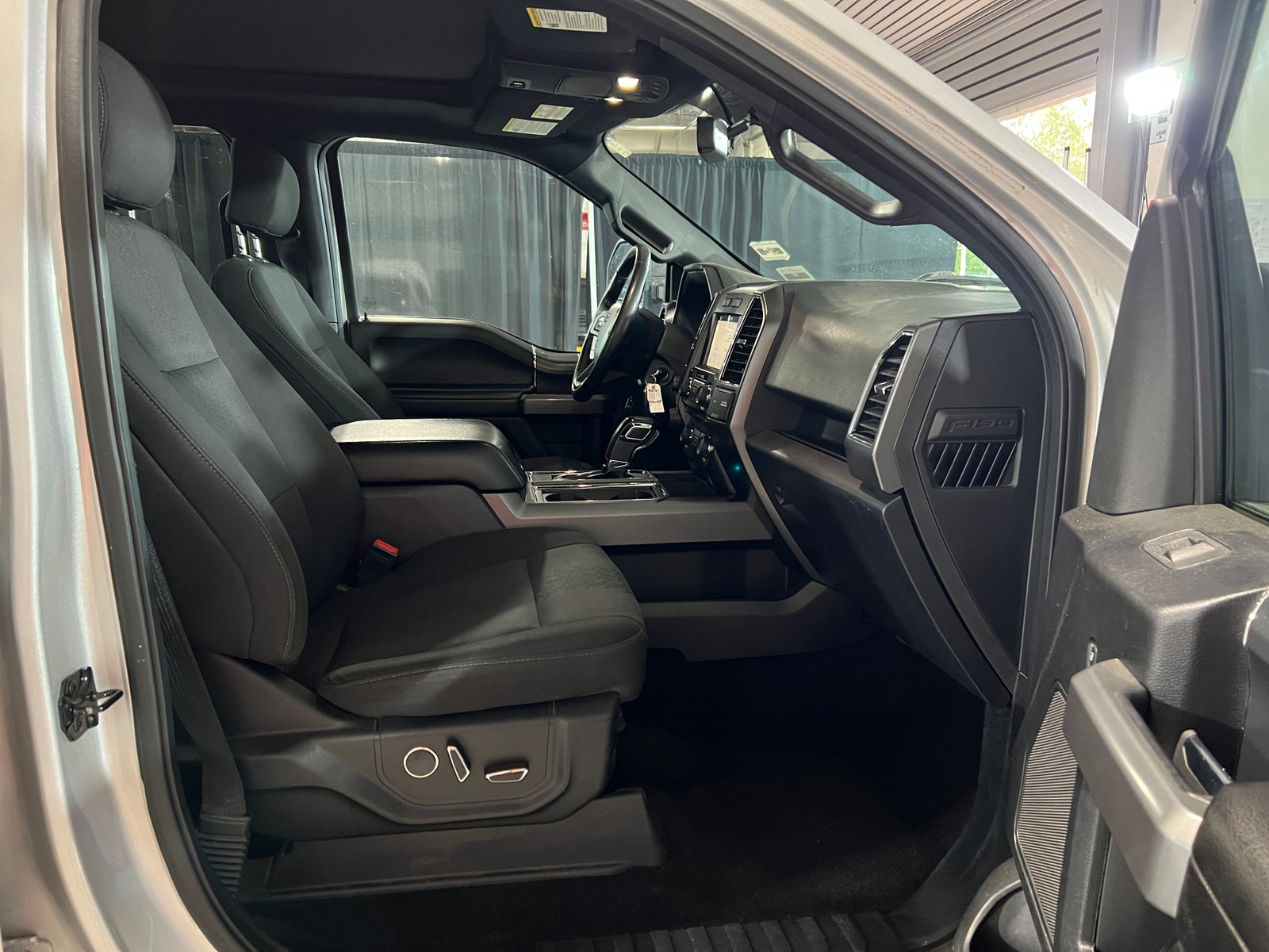 Thumbnail: 2018 Ford Econoline - 2