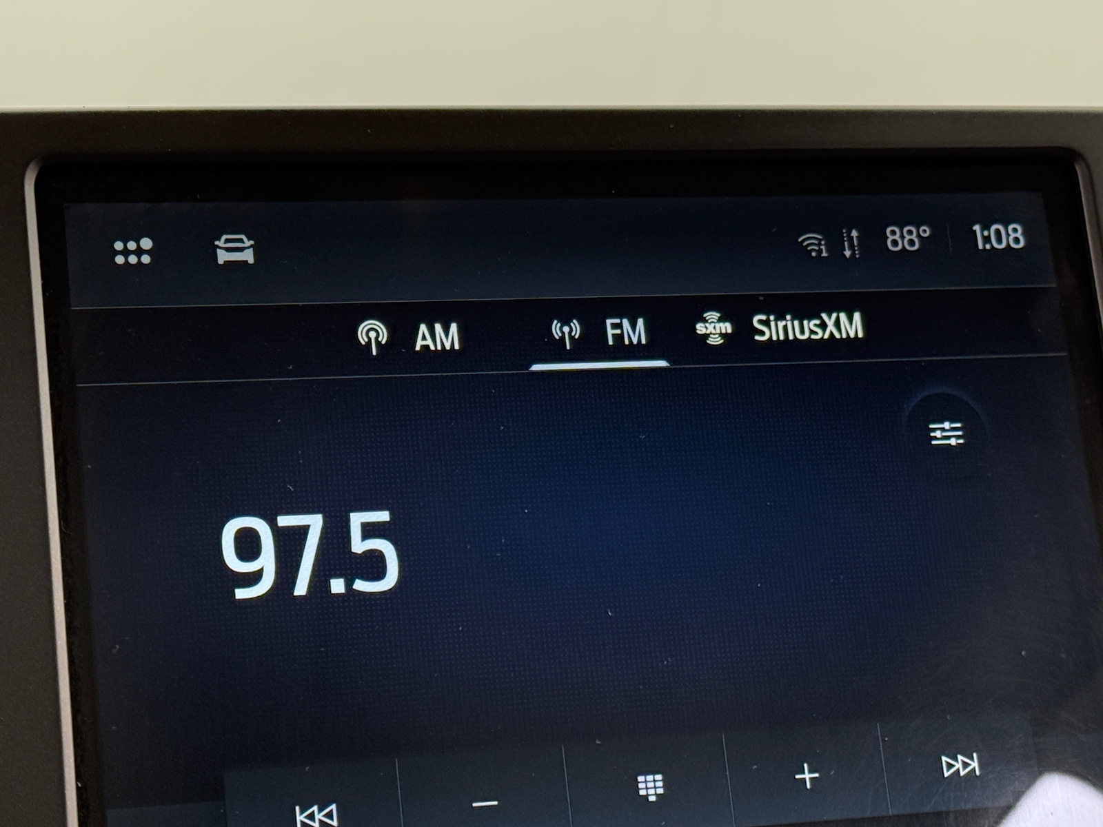 Thumbnail: 2023 Ford Edge - 3