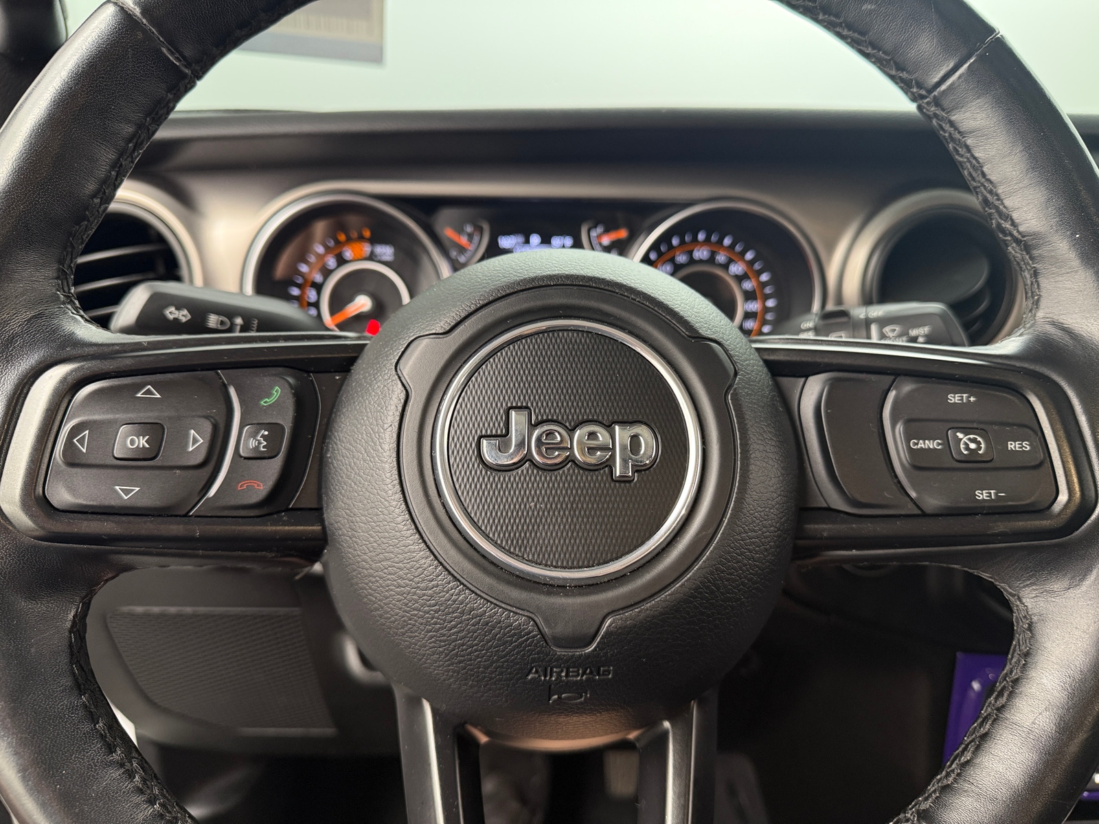Thumbnail: 2020 Jeep Wrangler - 5