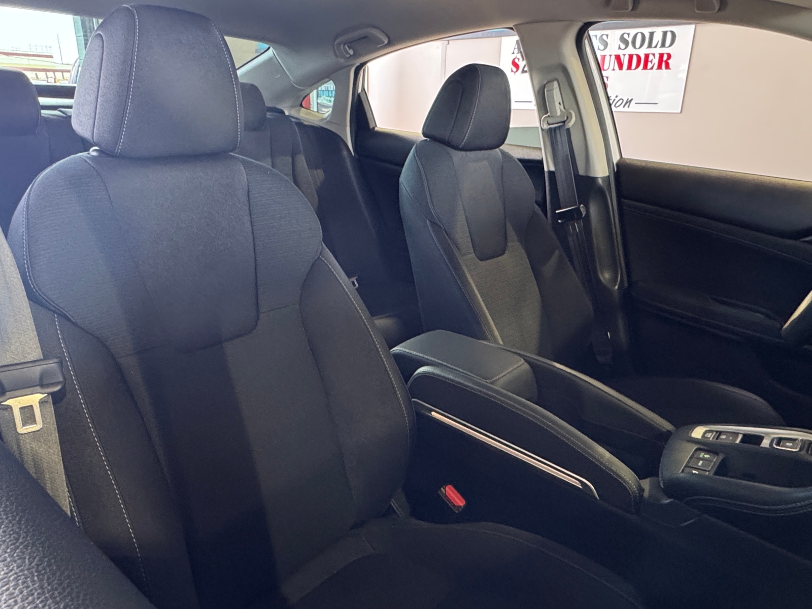 Thumbnail: 2020 Honda Insight - 2