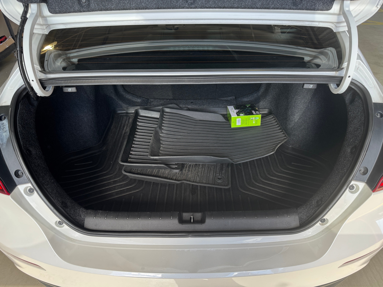 Thumbnail: 2020 Honda Insight - 7