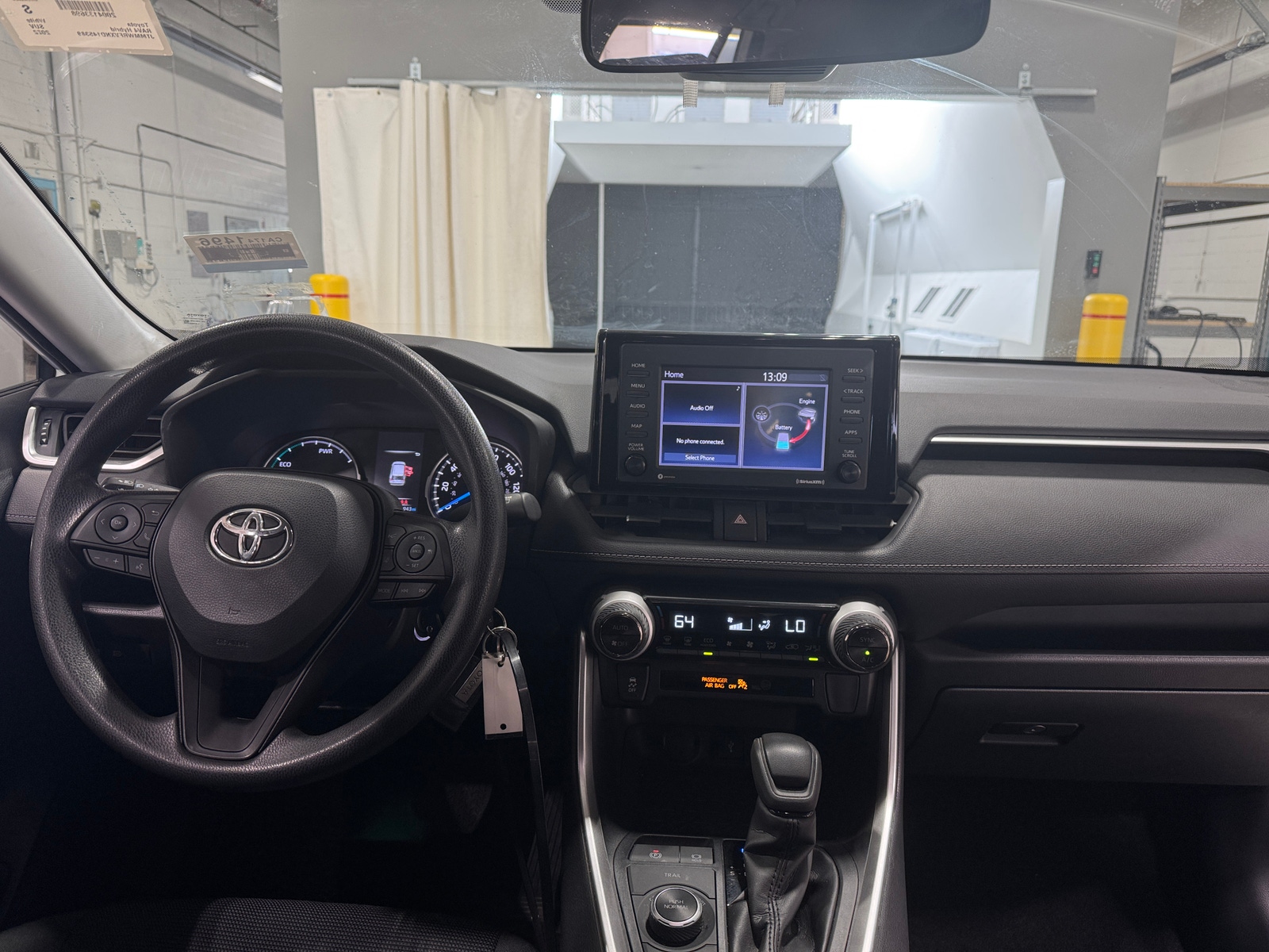 Thumbnail: 2022 Toyota RAV4 - 3