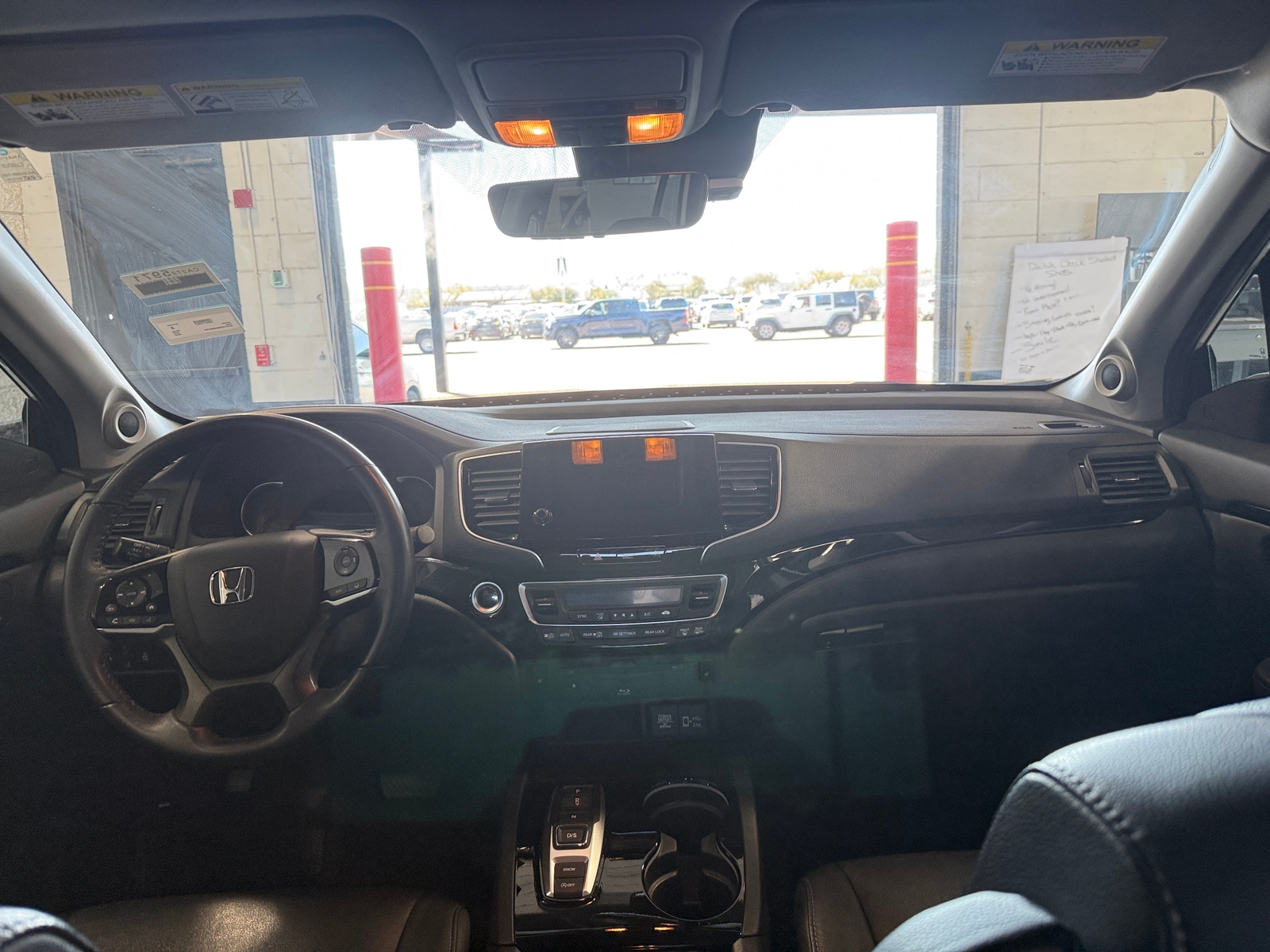 Thumbnail: 2019 Honda Pilot - 2